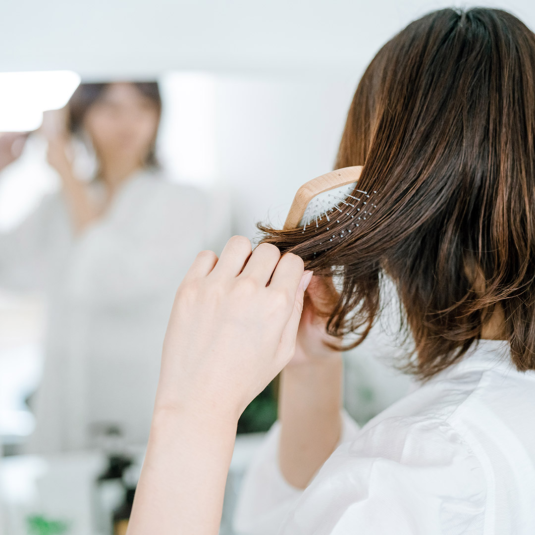 洗い流さないミストタイプのトリートメントだから、どんな髪質にも使いやすい