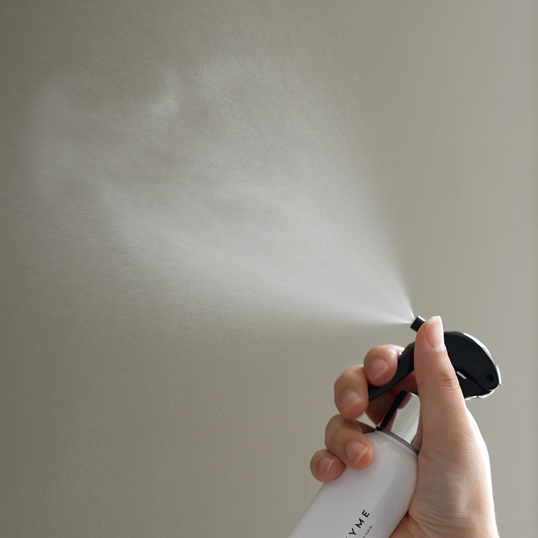 手も髪もベタつかない！洗い流さないミストだから、毎日続けやすい