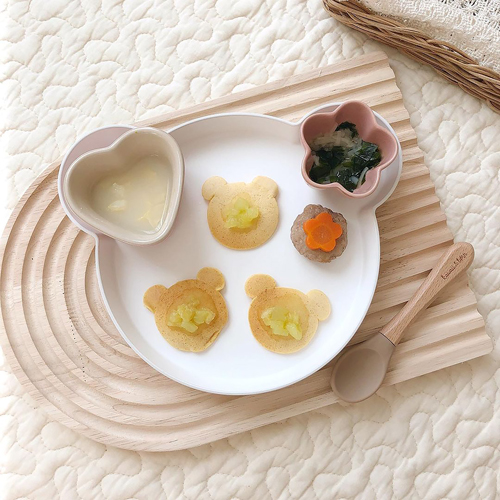 離乳食 カミカミ期 かぼちゃときなこのくまさんパンケーキ かぼちゃフレーク