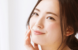 若々しい女性の写真