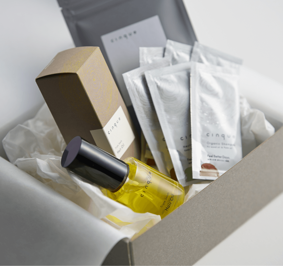 ギフトボックスに入ったヘアケア製品